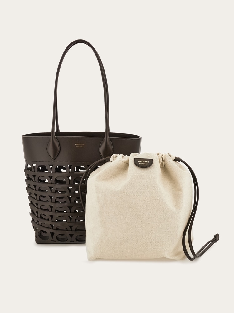 Gancini tote bag (M) Gallery image 9