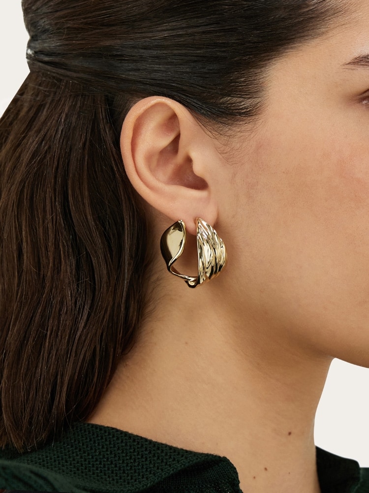 Draped earring Gallery image 3