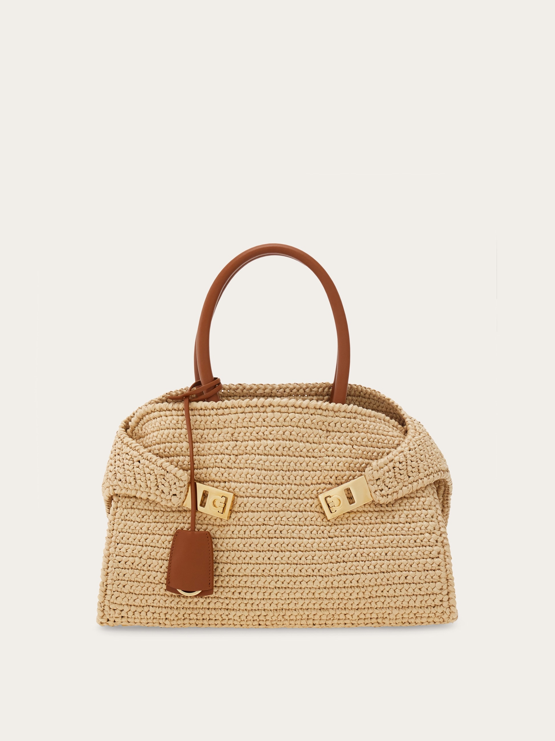 Hug handbag (M) - Women | Ferragamo