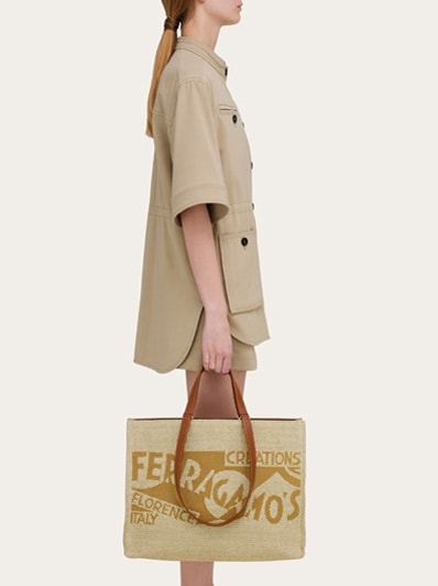 Tote bag with logo (XL) - Women | Ferragamo