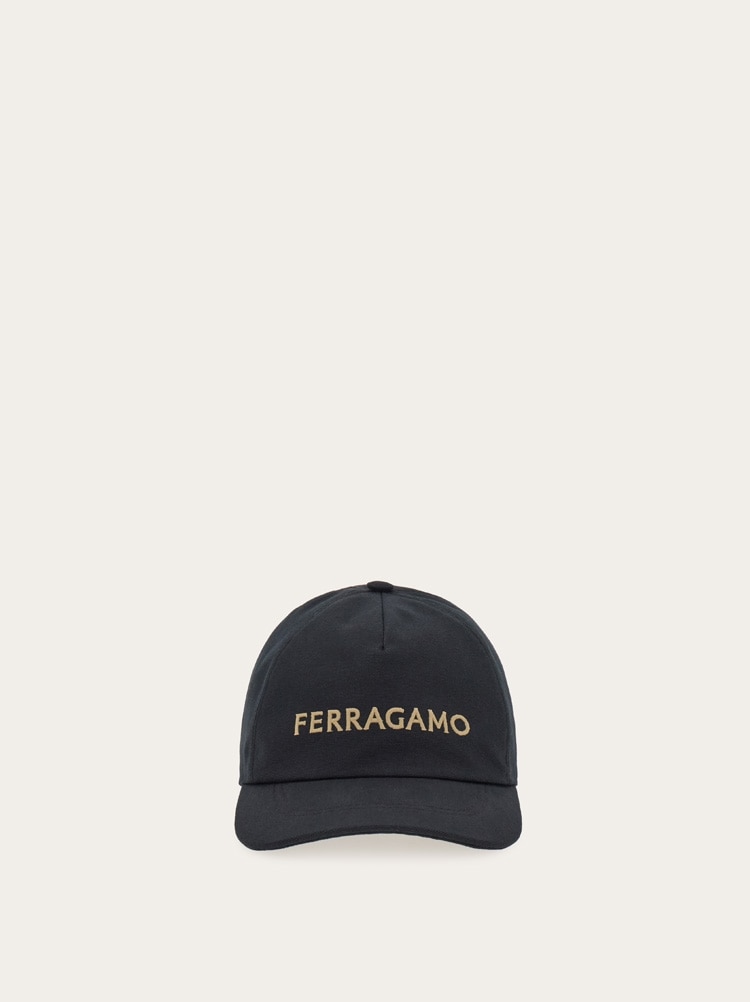 Gorra con firma bordada Gallery image 1