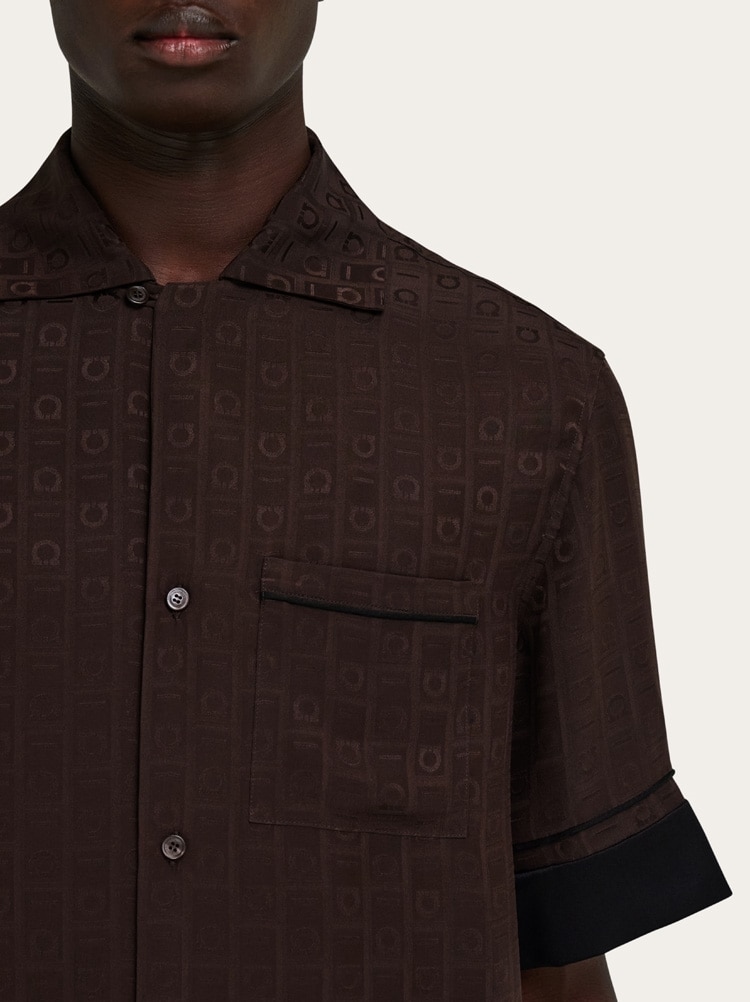 Camisa de manga corta Ferragamo Monogram Gallery image 5
