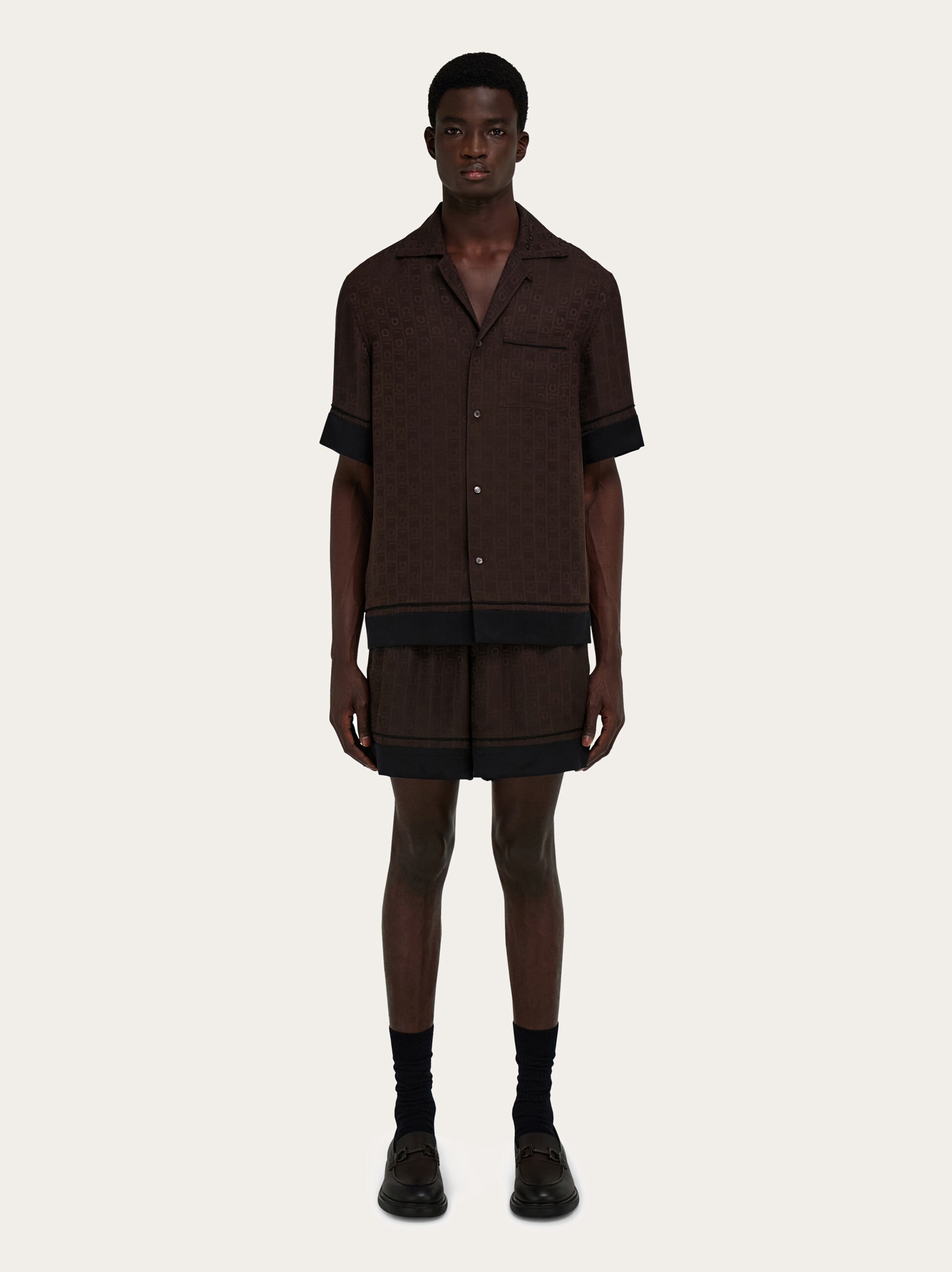 Tシャツ・カットソー FERRAGAMO FW23 Check blouse (0765427 COCOA) Ferragamo Monogram print silk shirt - Women | Ferragamo