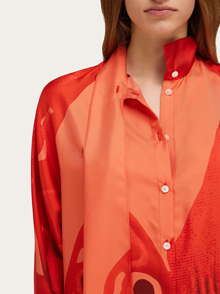 Fish print silk shirt with sash Gallery image 5