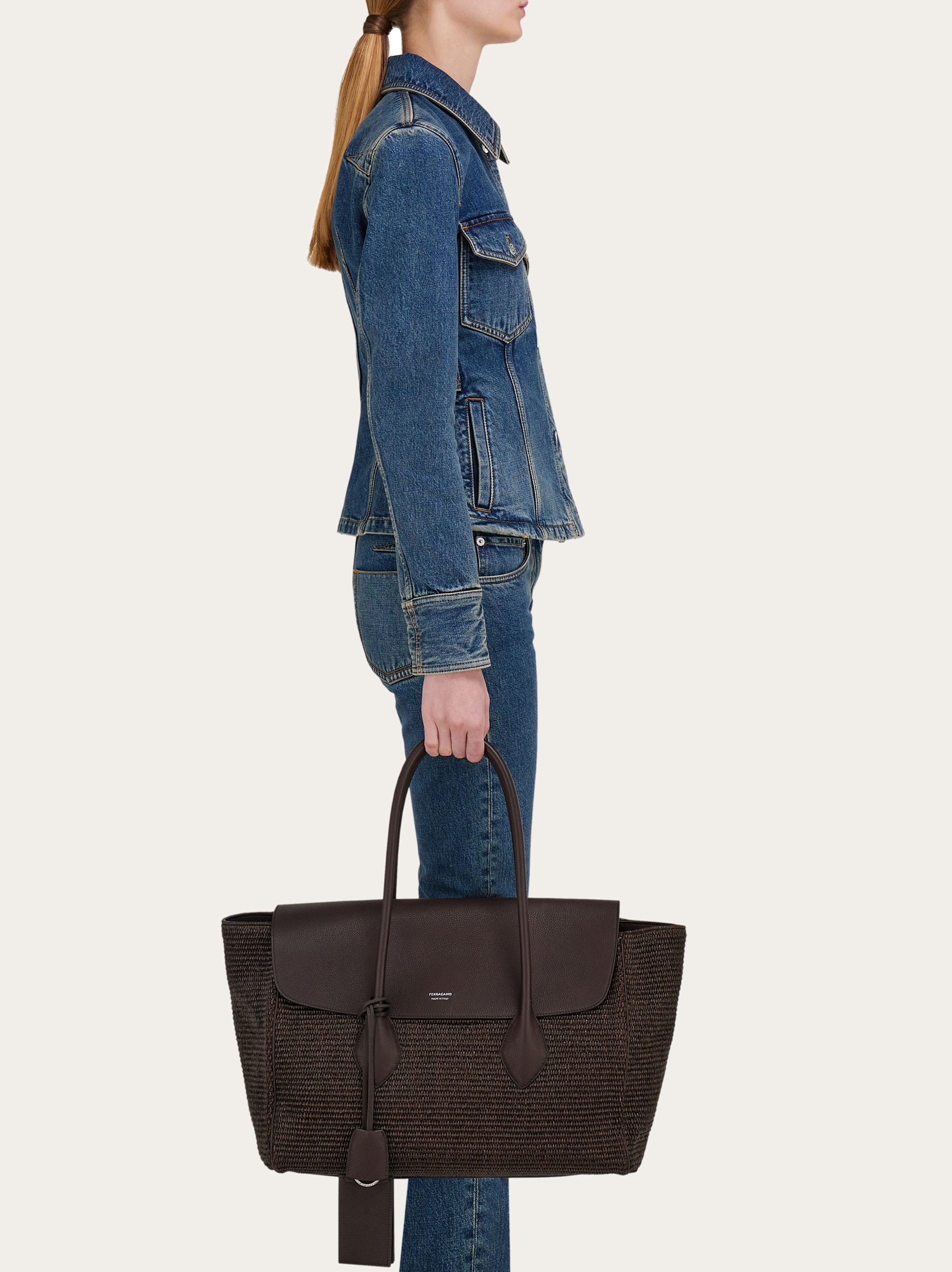 East-West tote bag (L) - Men | Ferragamo