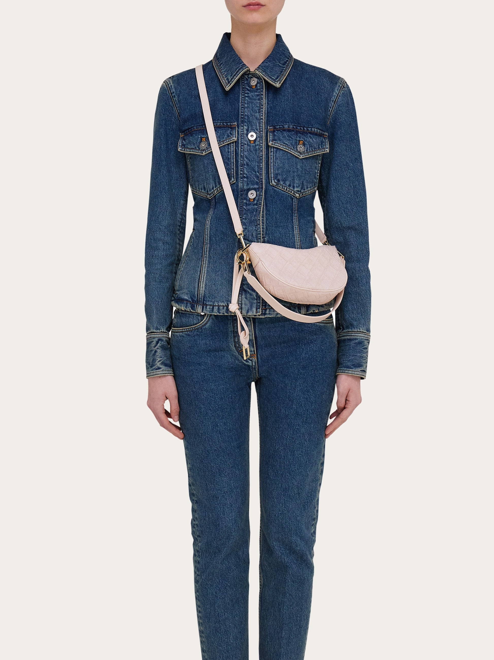 ハンドバッグ SALVATORE FERRAGAMO MINI HOBO BAG Ferragamo Mini Hobo Bag | italist