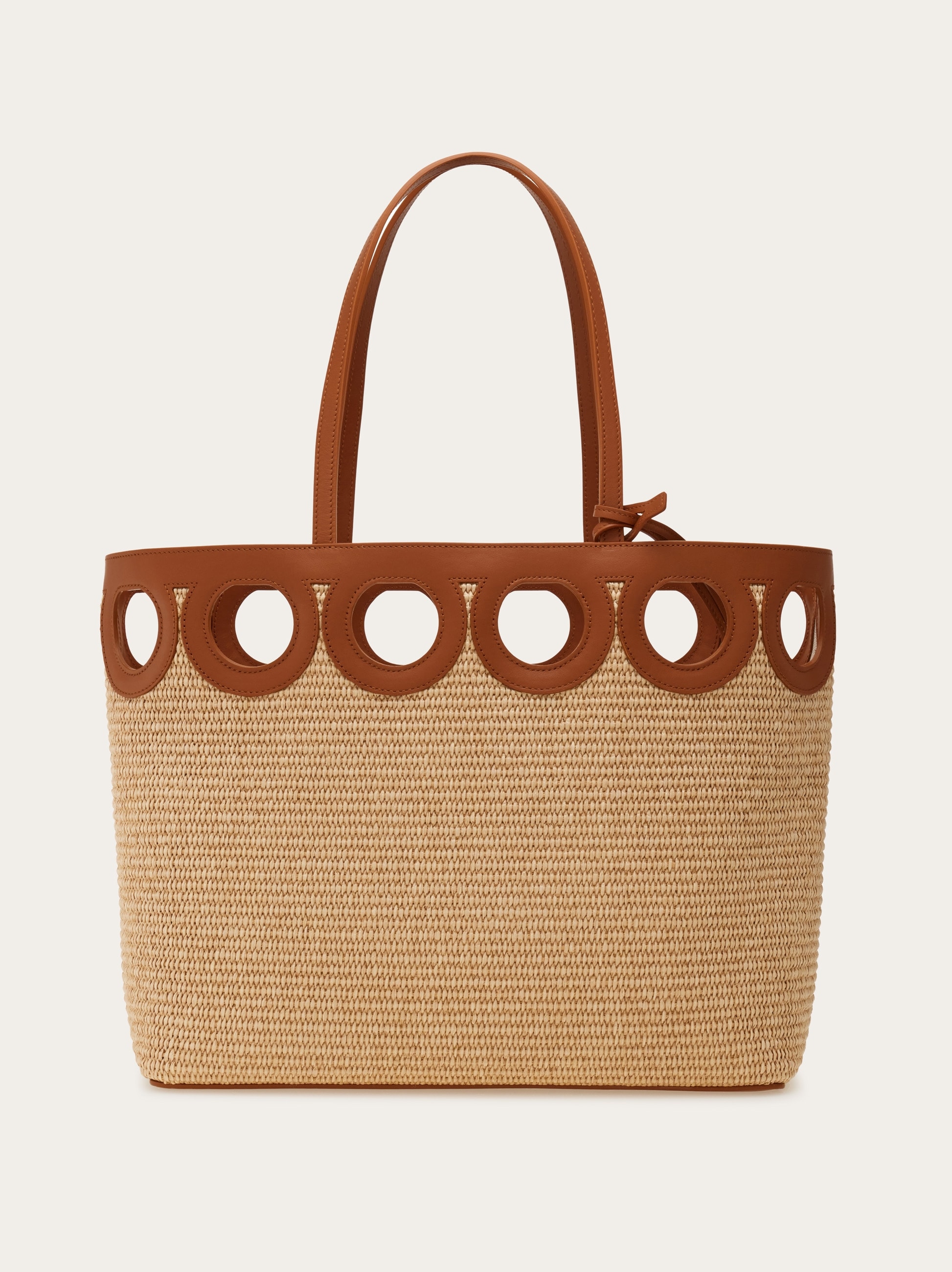 【SALVATORE FERRAGAMO】GANCINI TOTE BAG Ferragamo | Gancini logo tote bag | Savannahs