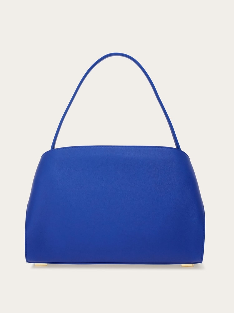 Hug soft bicolor shoulder bag (M) Gallery image 5