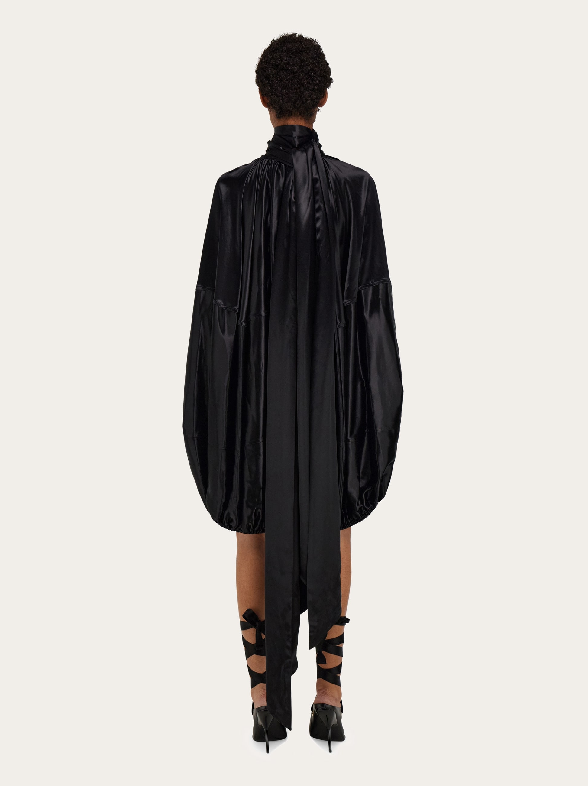 ワンピース SALVATORE FERRAGAMO BURGUNDY SATIN DRESS Ferragamo Burgundy Satin Dress | italist