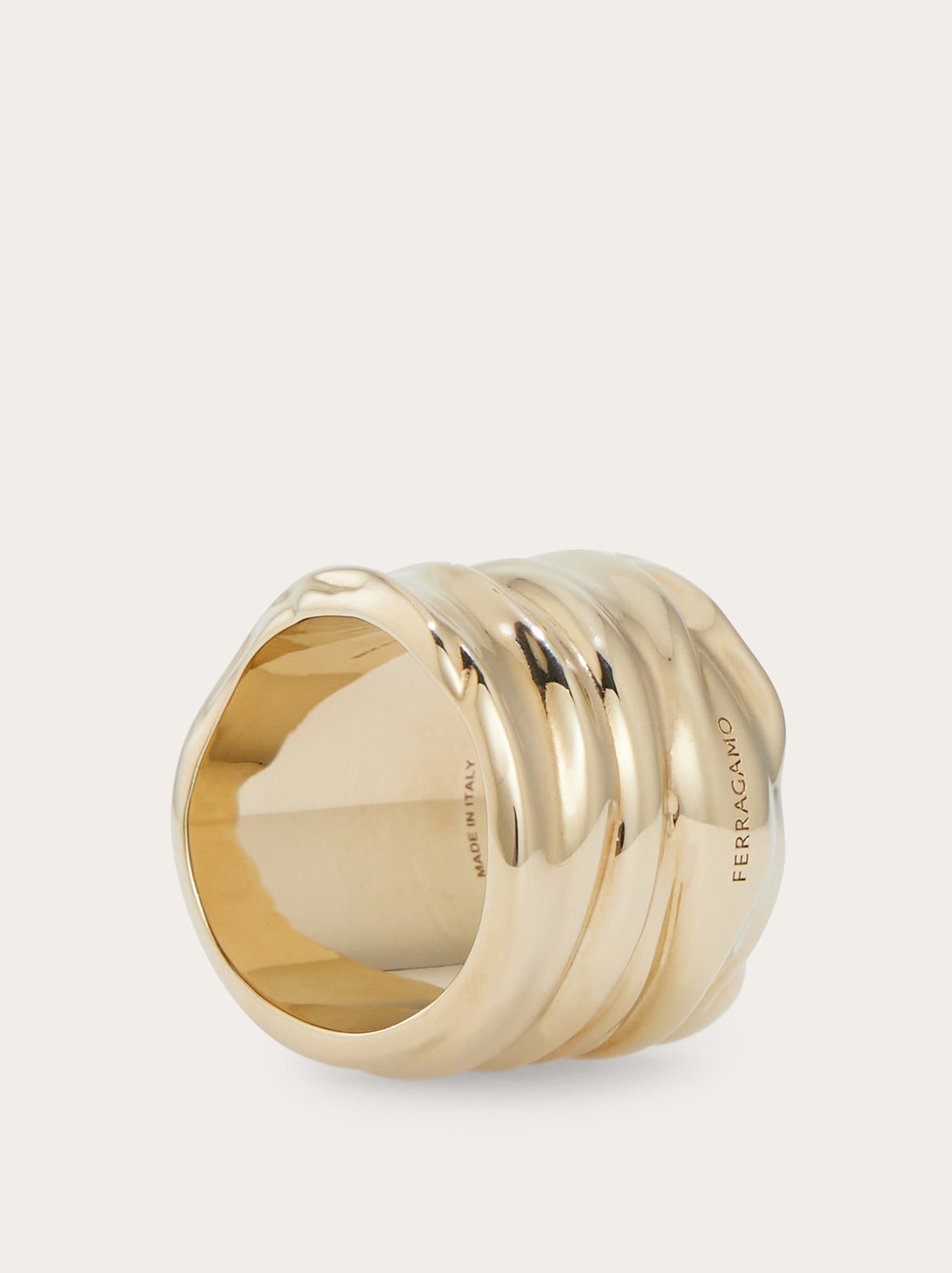 【関税込み】Ferragamo ゴールド Draped リング Draped ring - size 52 - Women | Ferragamo