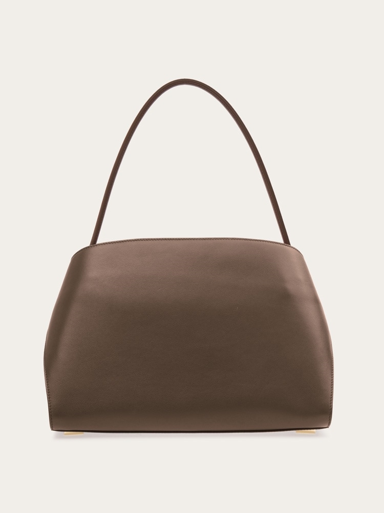 Hug soft bicolor shoulder bag (M) Gallery image 5