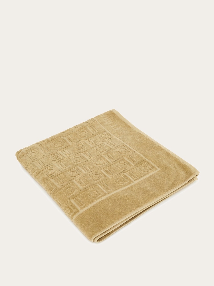 Ferragamo Monogram beach towel Gallery image 3