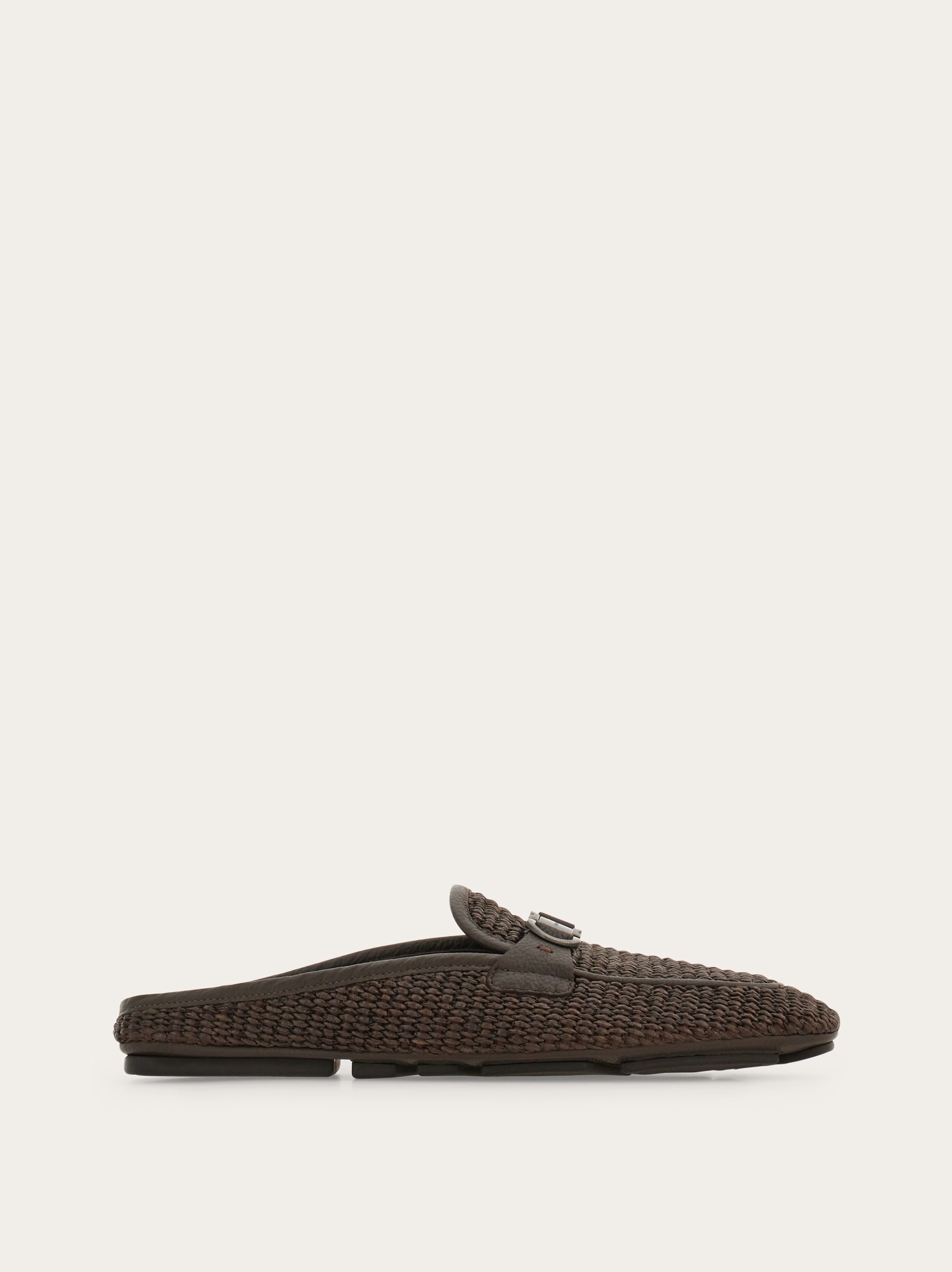 パンプス FERRAGAMO ORNAMENT LADY GANCIO (01K450785204 NERAMANER) Mule with Gancini ornament - Men | Ferragamo