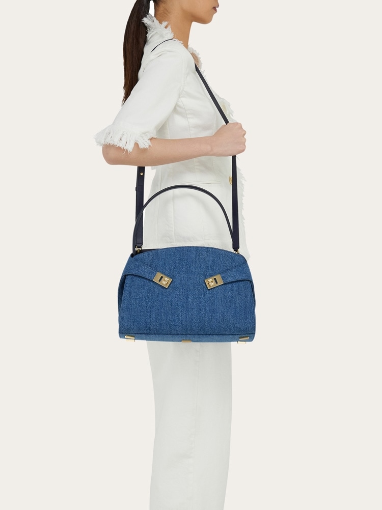 Hug ソフト ワンショルダーバッグ(M) Gallery image 9