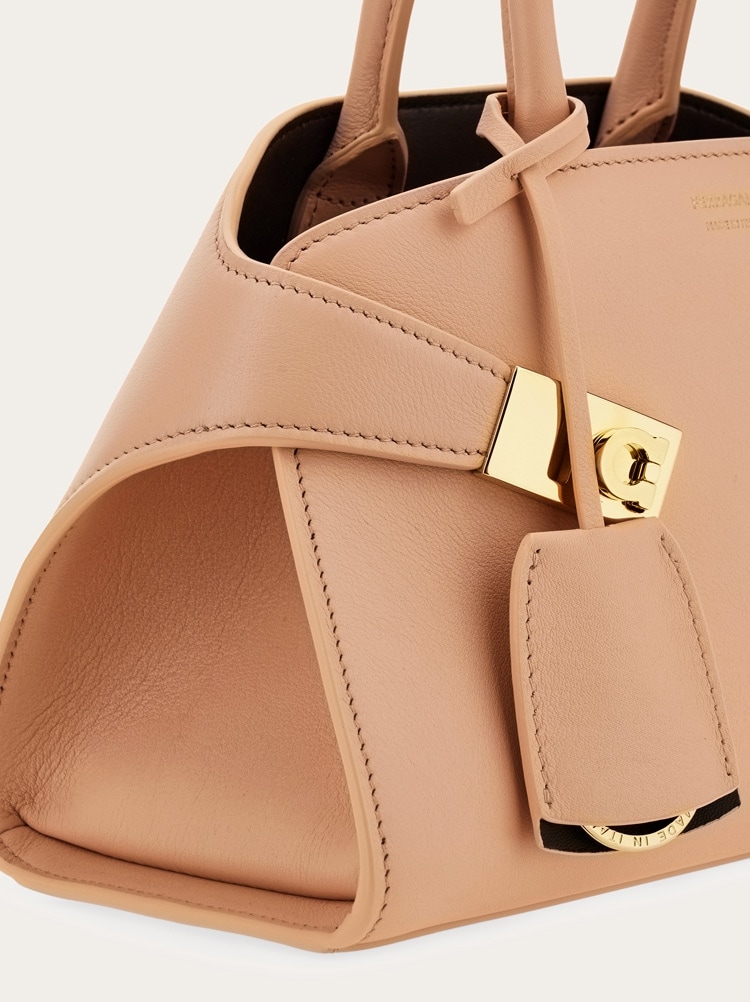 Hug ハンドバッグ (XS) Gallery image 8