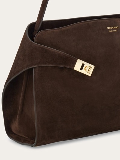 Hug soft shoulder bag (L) - Women | Ferragamo