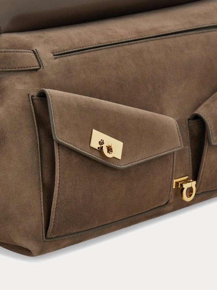 Multipocket Hug crossbody bag Gallery image 8