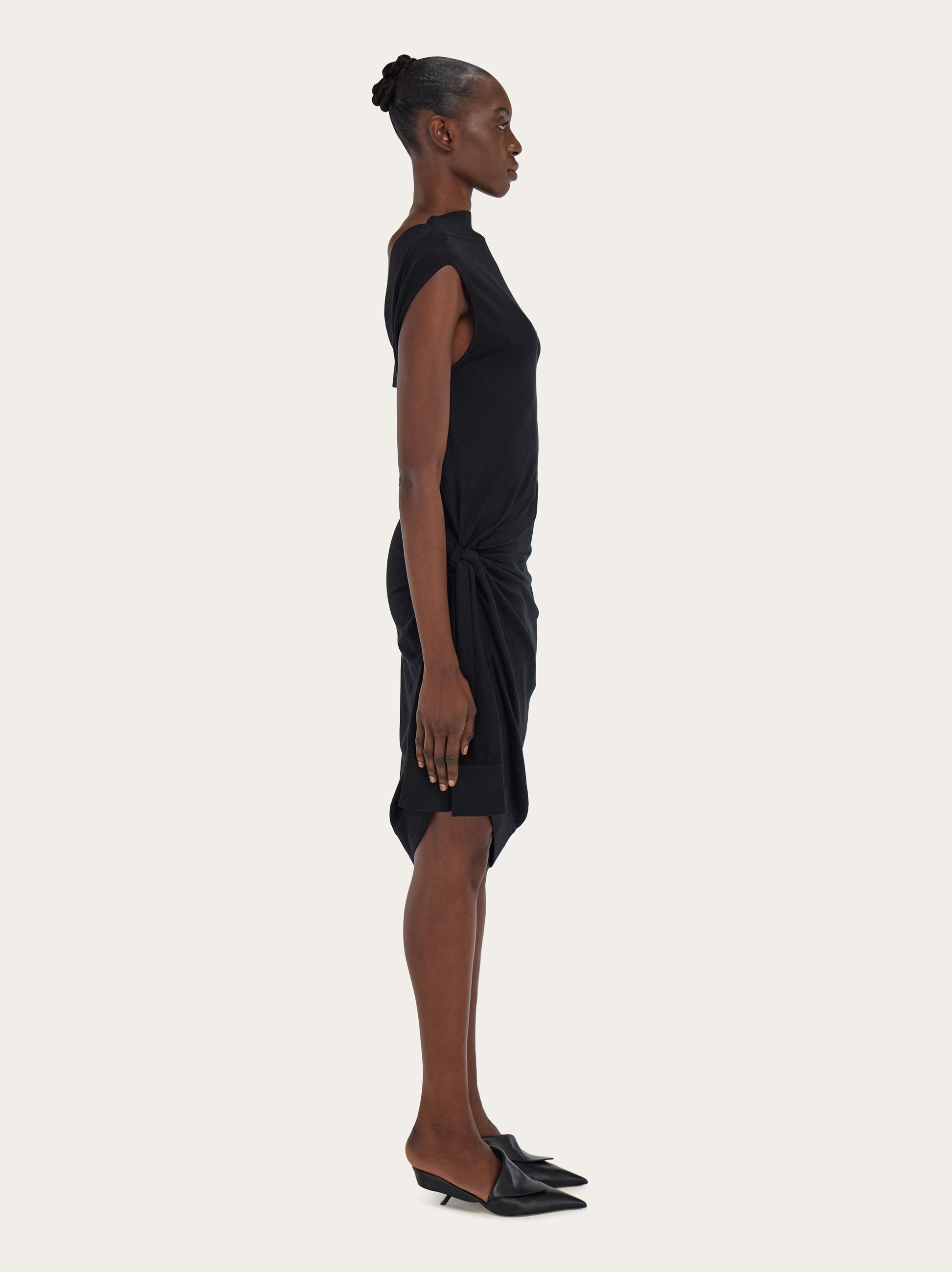 【送料&関税込】Ferragamo Sleeveless Dress Sleeveless knitted dress - Women | Ferragamo
