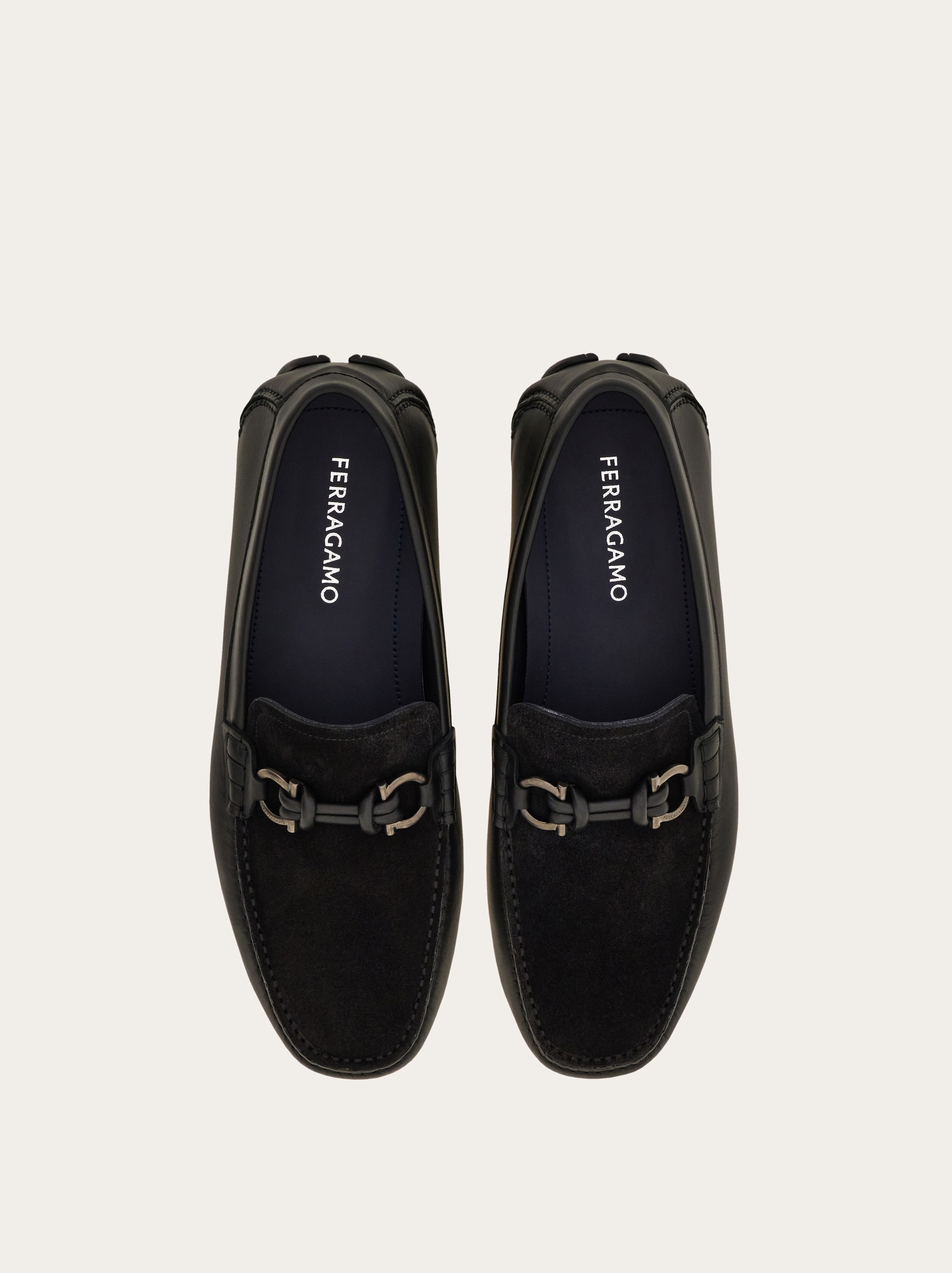 ガンチーニ ドライビングシューズ - メンズ | Ferragamo