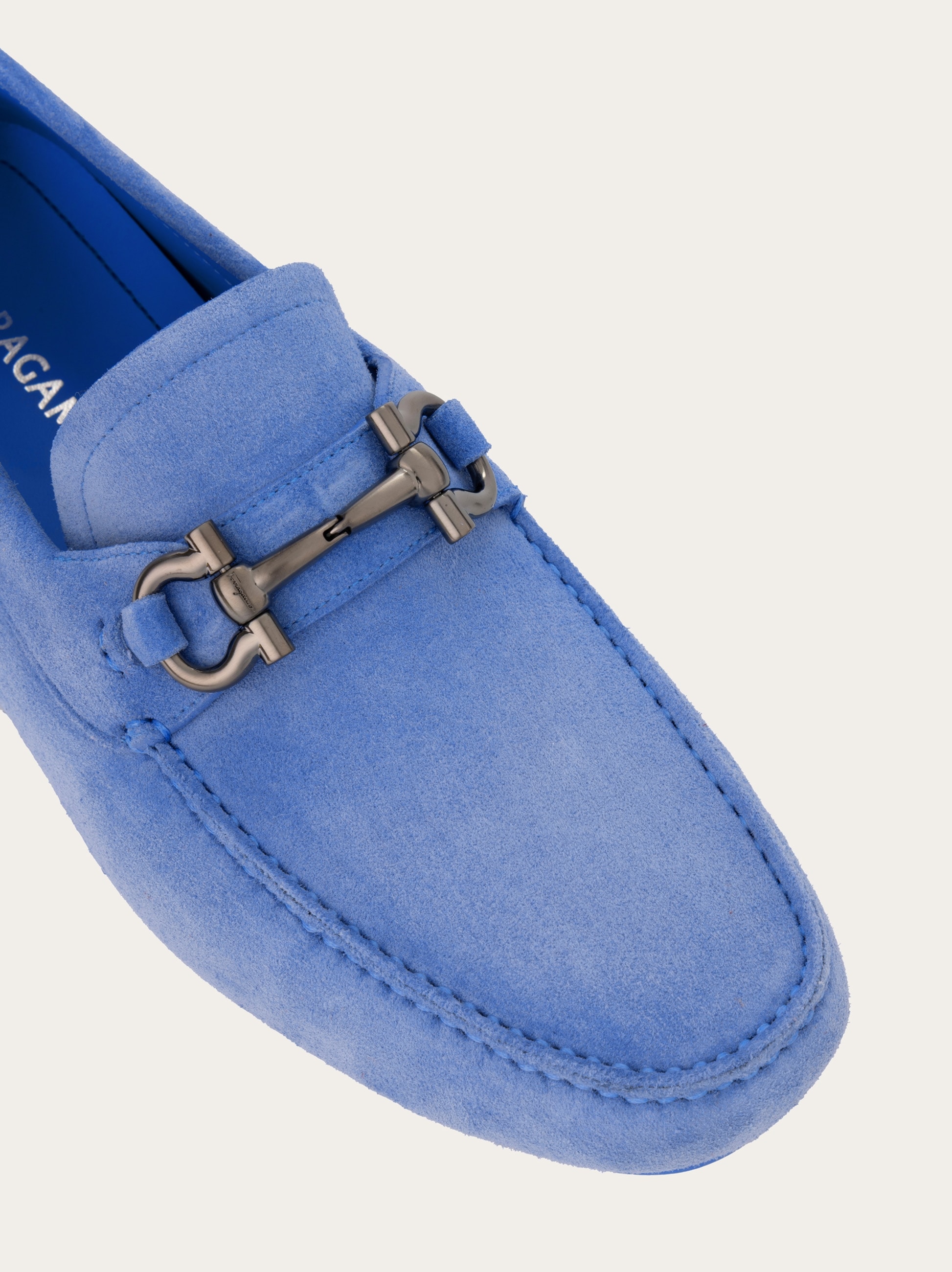 Salvatore Ferragamo スエード ローファー サックスブルー Salvatore Ferragamo スエード ローファー サックスブルー