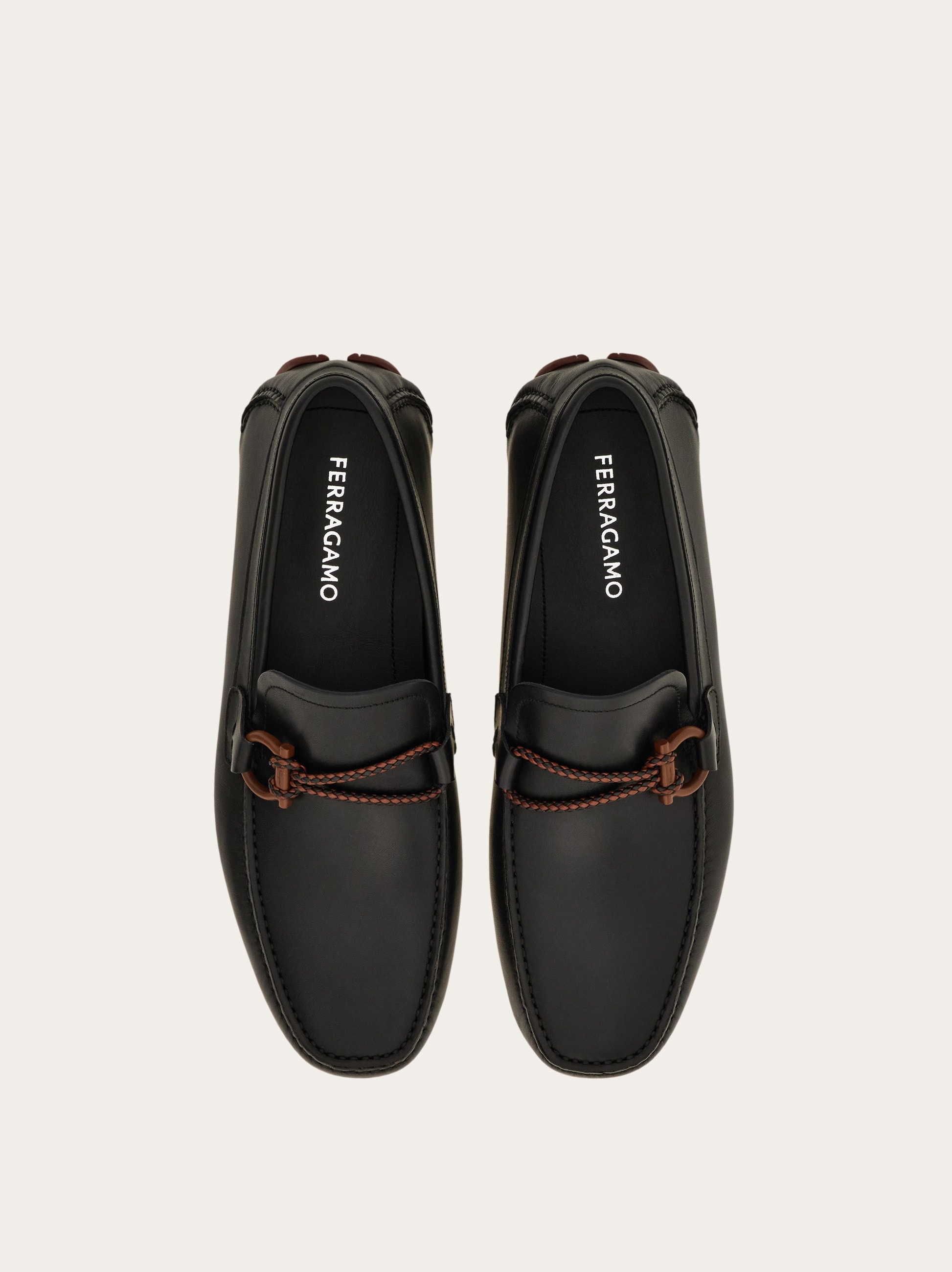 のり　　　　　　　　　　　　　　　　　　　　Ferragamo Ferragamo Fedro Gancini Ornament Moccasins, Size 5.5 021619
