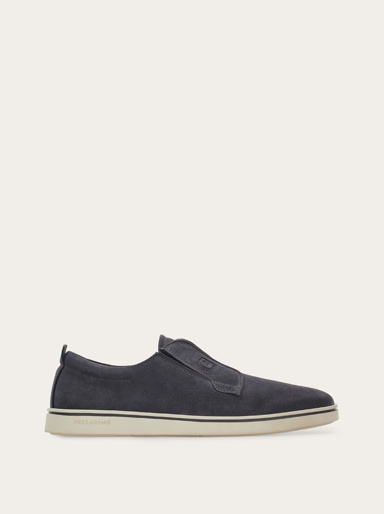 Slip-on sneaker Gallery image 1