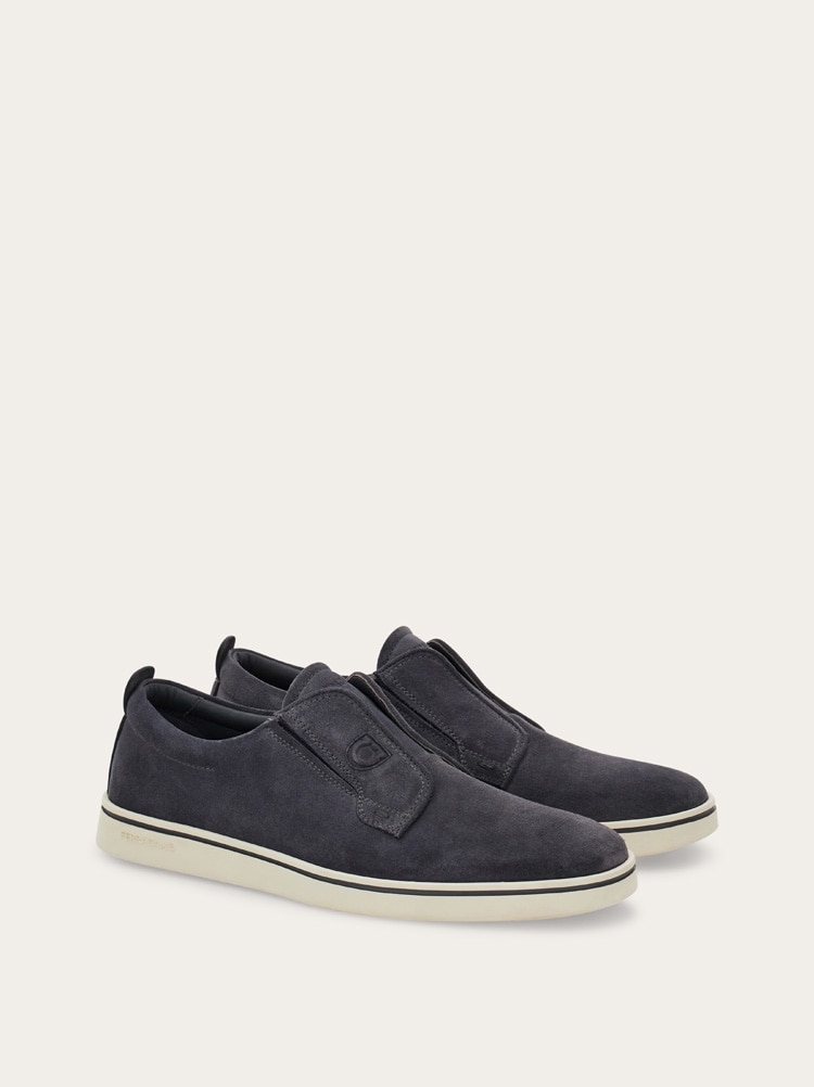 Slip-on sneaker Gallery image 2