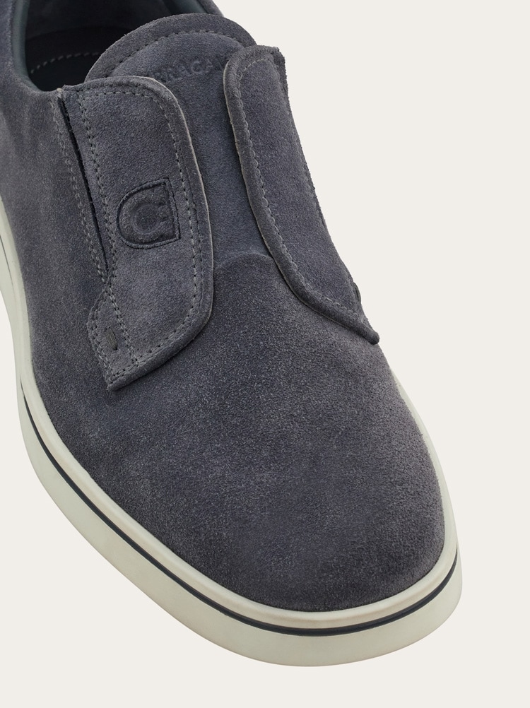 Slip-on sneaker Gallery image 7