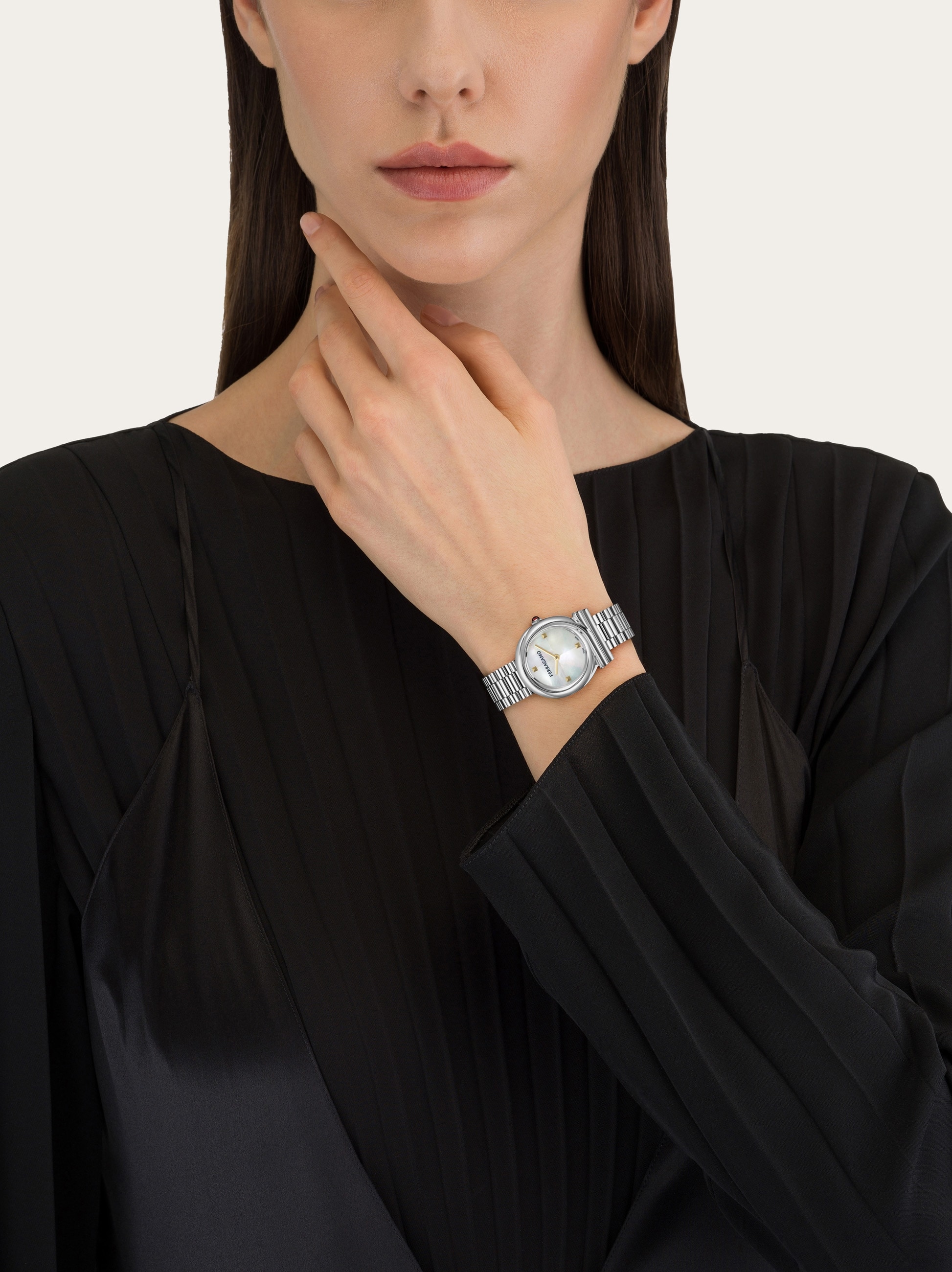 Salvatore Ferragamo GANCINIシルバー 時計 Gancini Twisted Watch - Women | Ferragamo