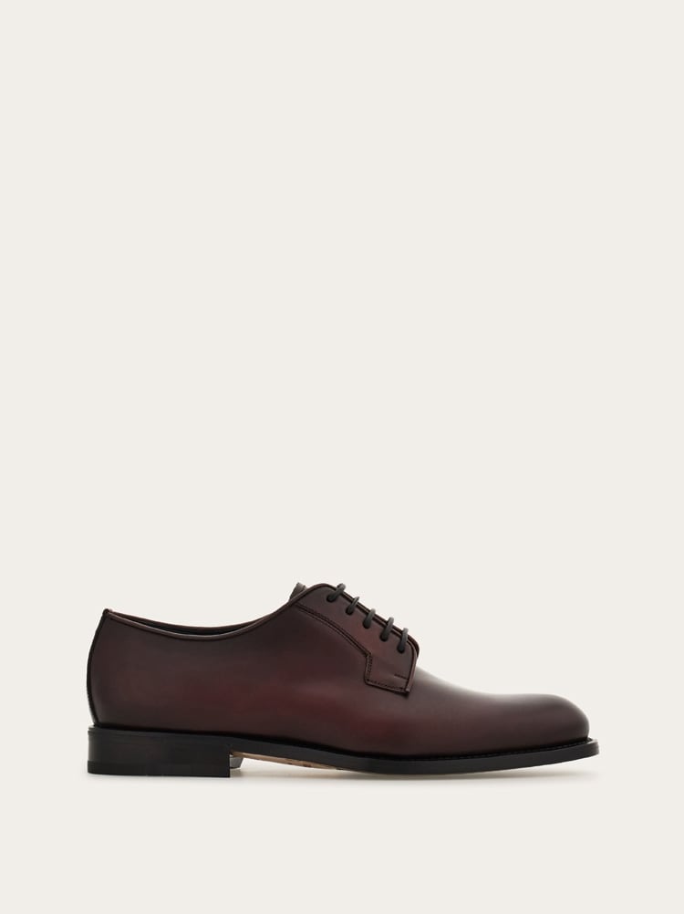 Derby shoe Gallery image 1