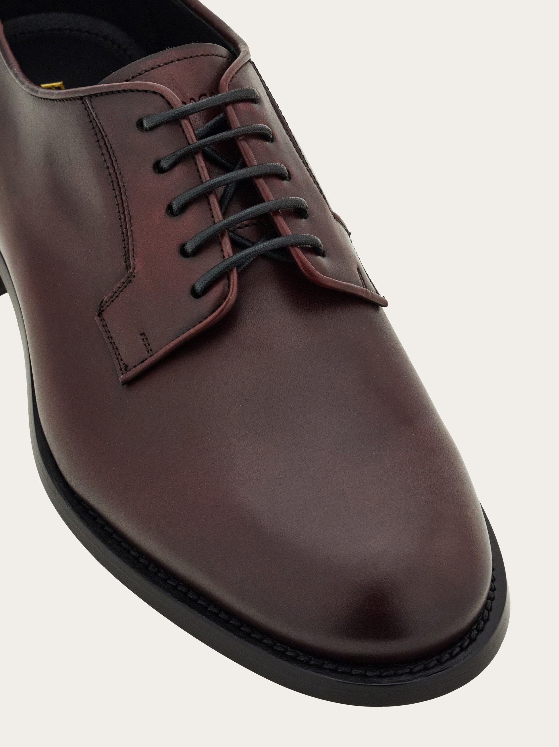 【関税&送料込】Ferragamo Brown Leather Sneakers Low top sneaker - Men | Ferragamo