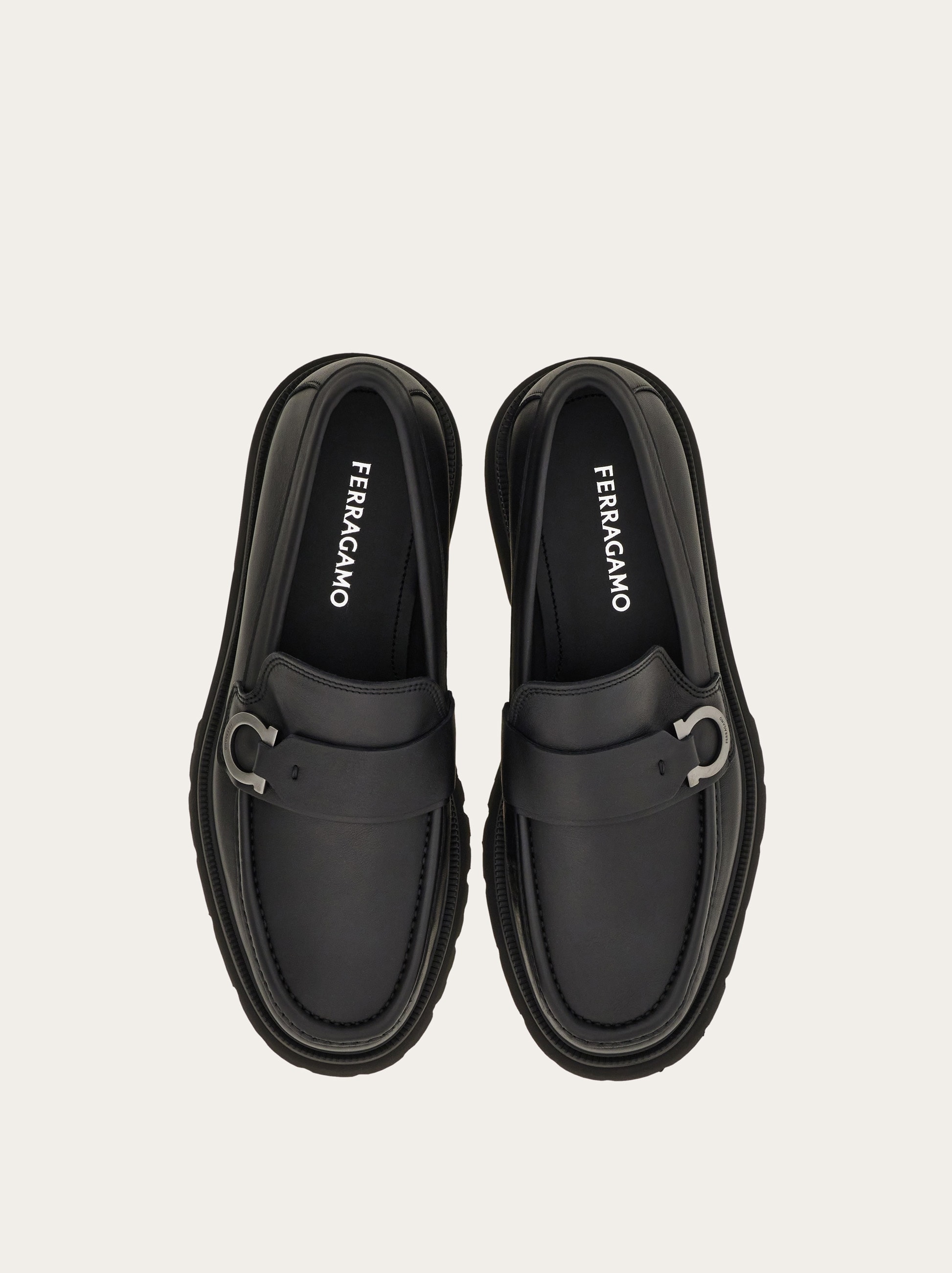 ガンチー ニローファー - メンズ | Ferragamo