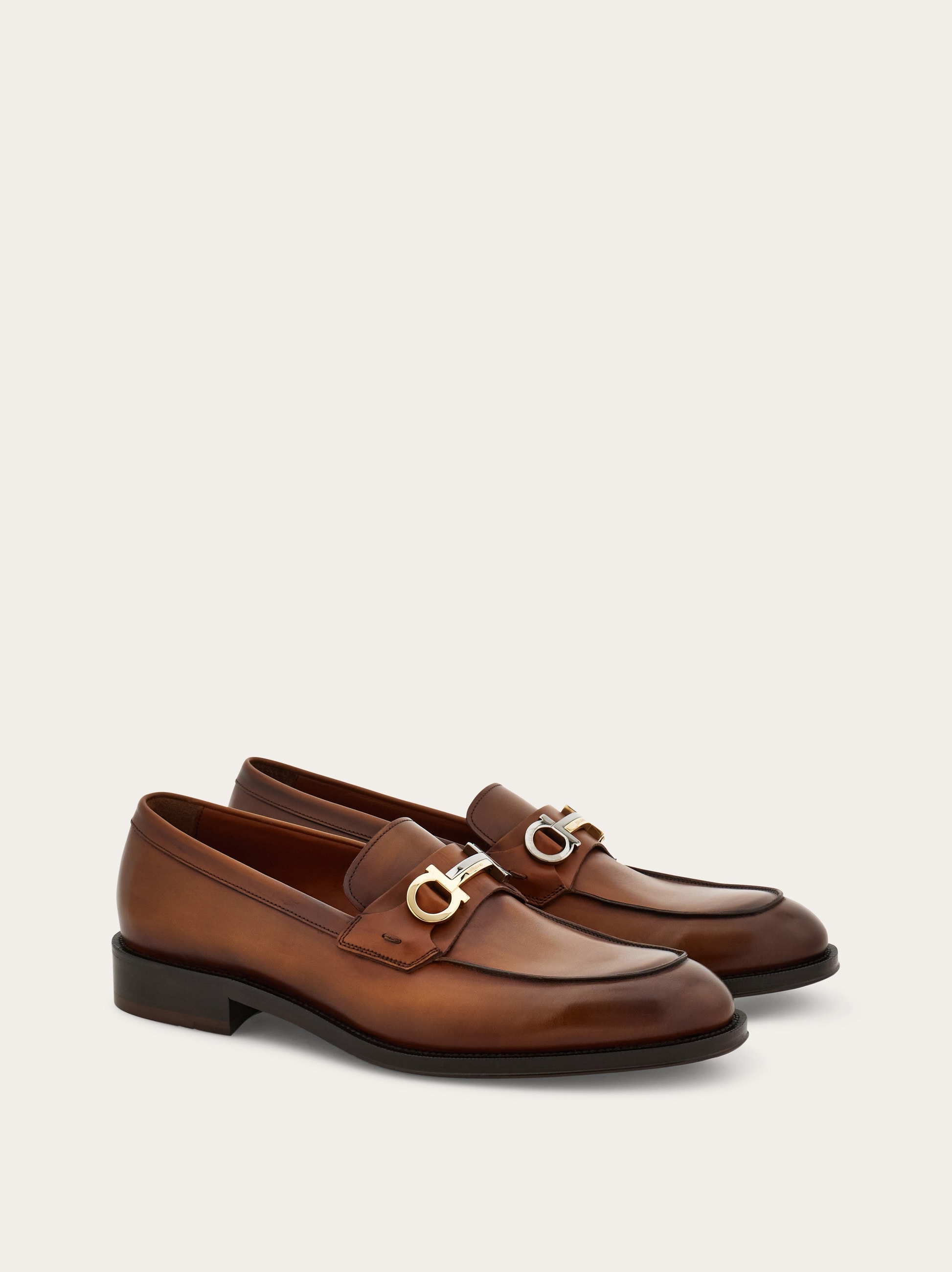 Tramezza Oxford with covered laces - Men | Ferragamo