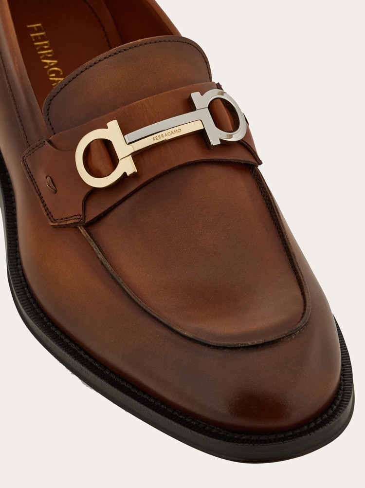 Moccasin with Gancini ornament Gallery image 7