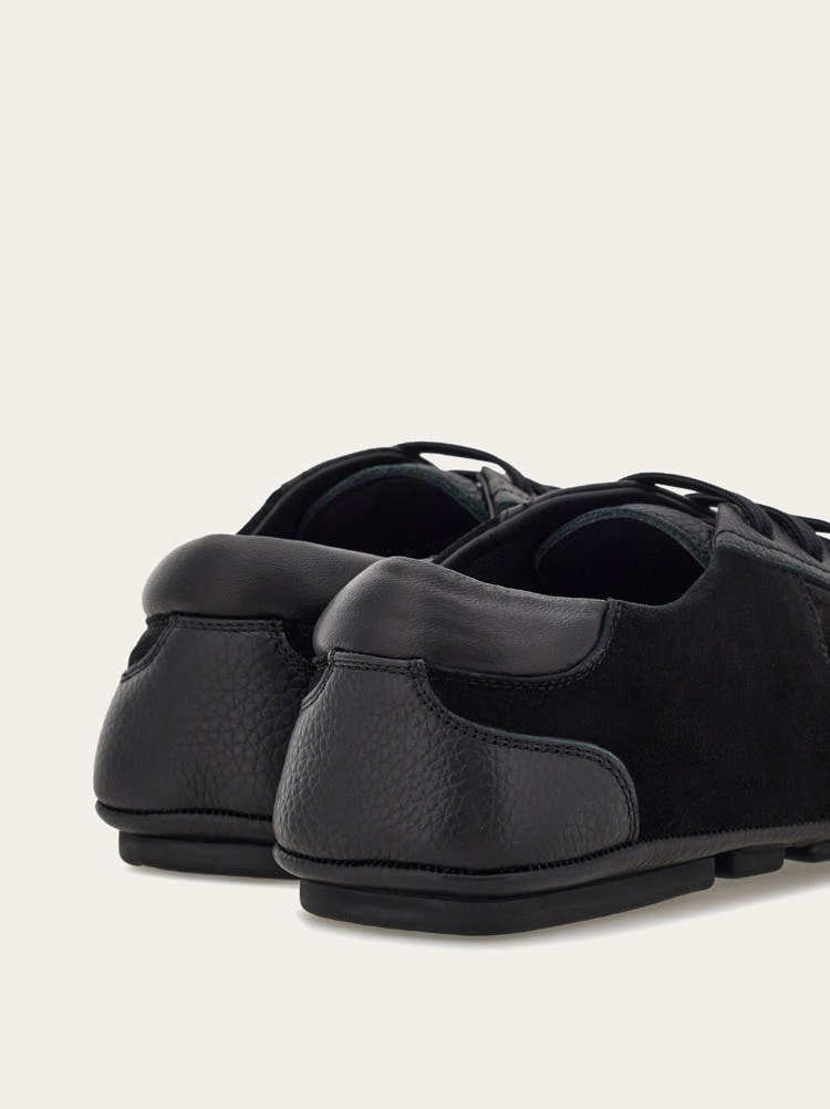 Lace-up driver Gallery image 5