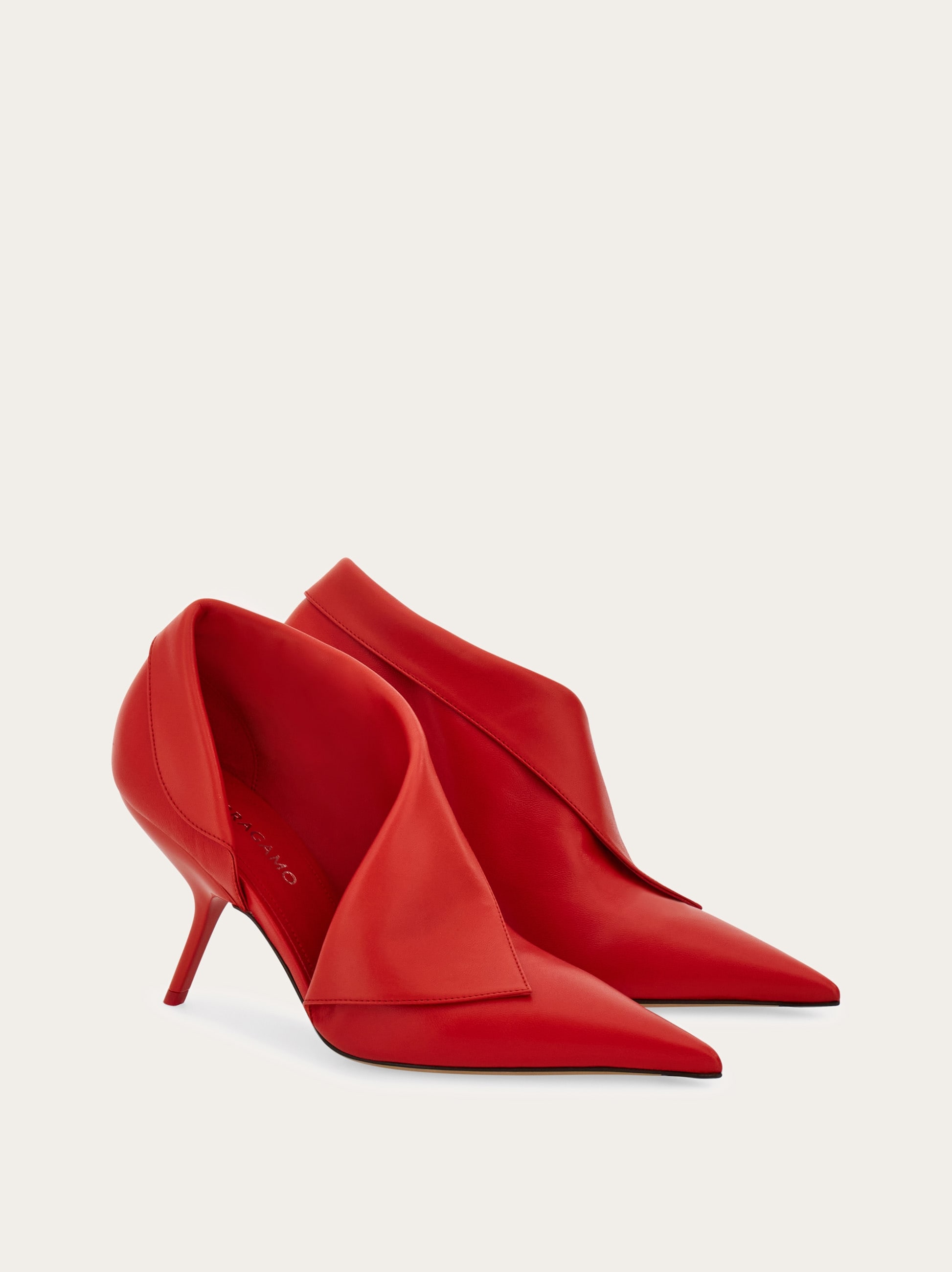 Eva pump soft - Women | Ferragamo