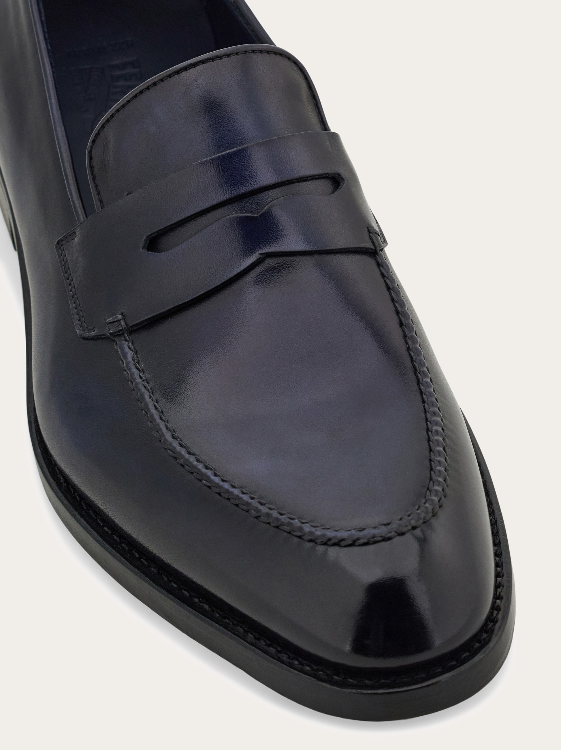 フエラガモ　靴 Tramezza plain toe Oxford - Men | Ferragamo