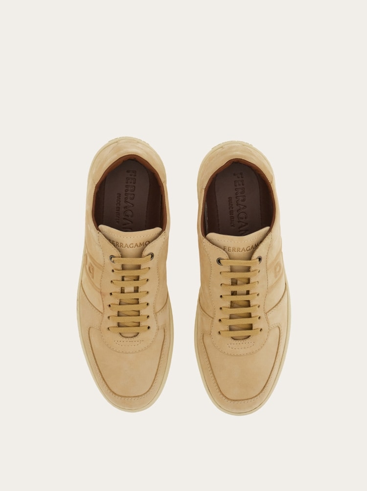 Low-top sneaker Gallery image 3