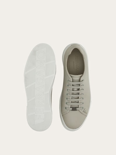 Elastic lace sneaker - Men | Ferragamo
