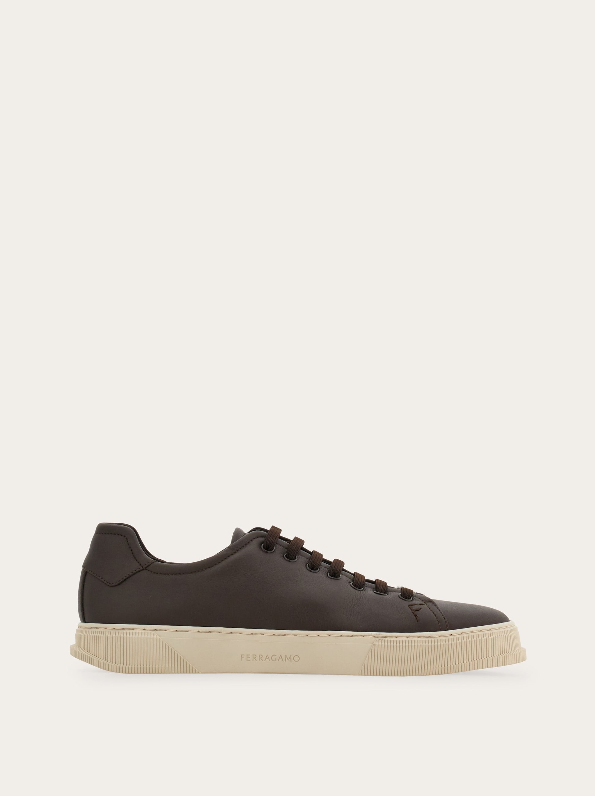 Elastic lace sneaker - Men | Ferragamo