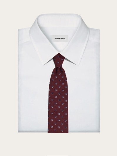 Tシャツ・カットソー FERRAGAMO FW25 'Gancini' jacquard shirt (786620 WHITE) Ferragamo T-shirts for Women | Online Sale up to 75% off | Lyst
