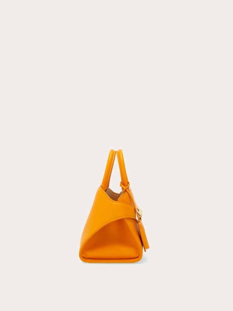 Hug handbag (XS) Gallery image 4
