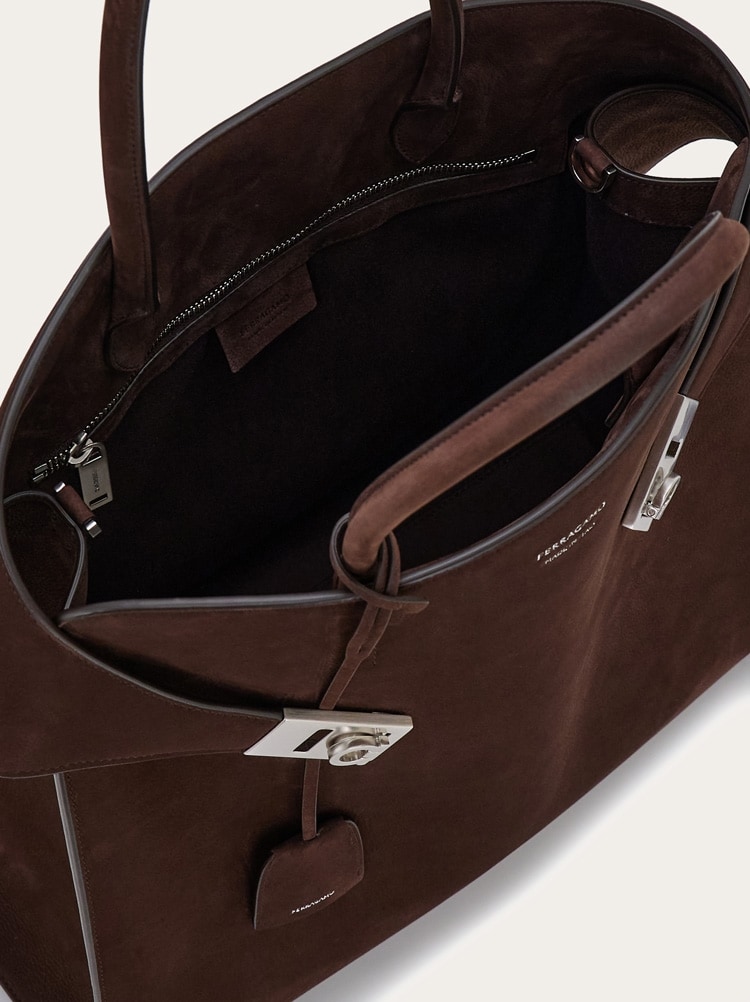 Hug Totebag Gallery image 6