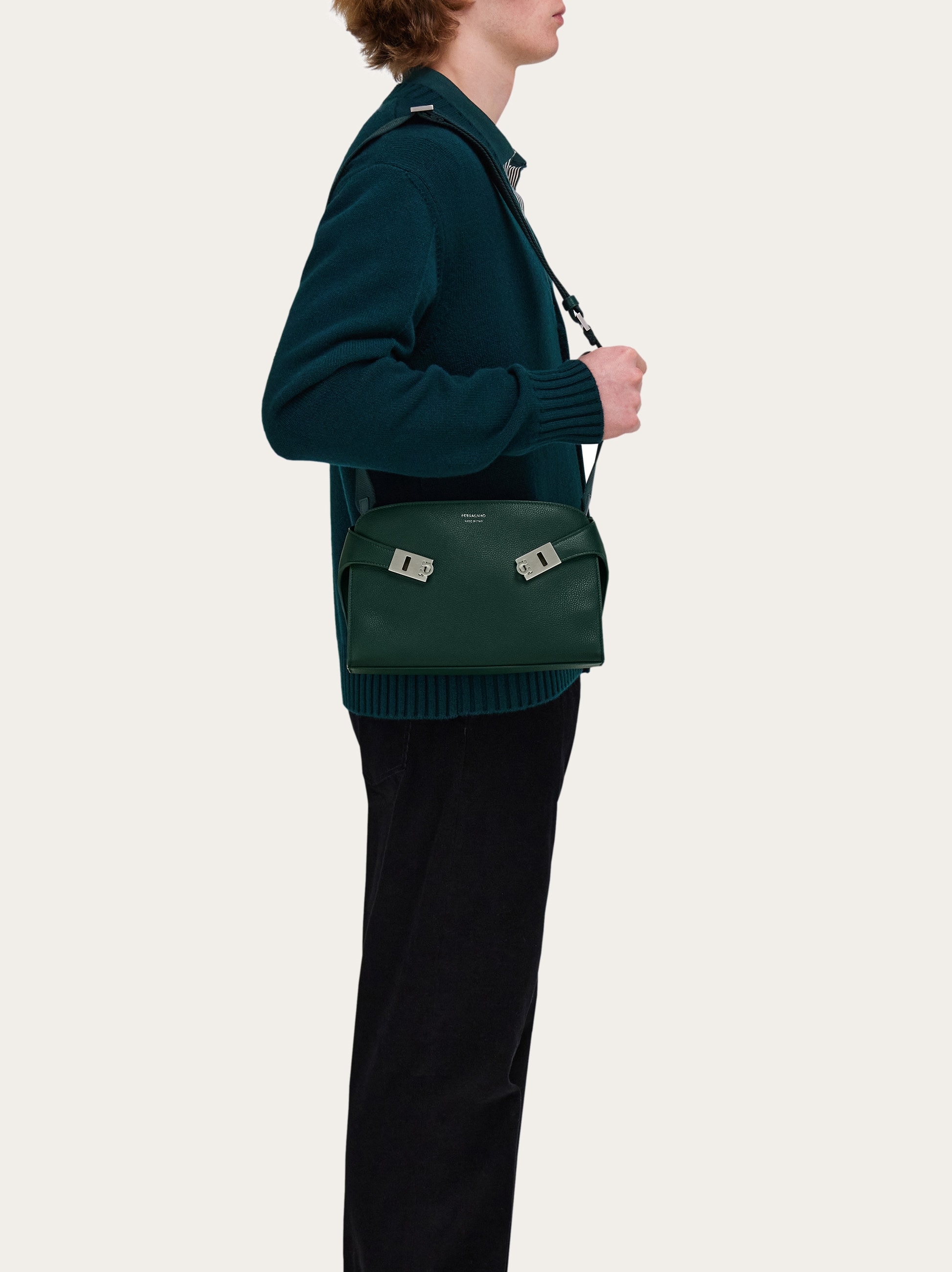 Ferragamo正規品/関税送料込み Hug Messenger Bag Hug messenger bag - Men | Ferragamo