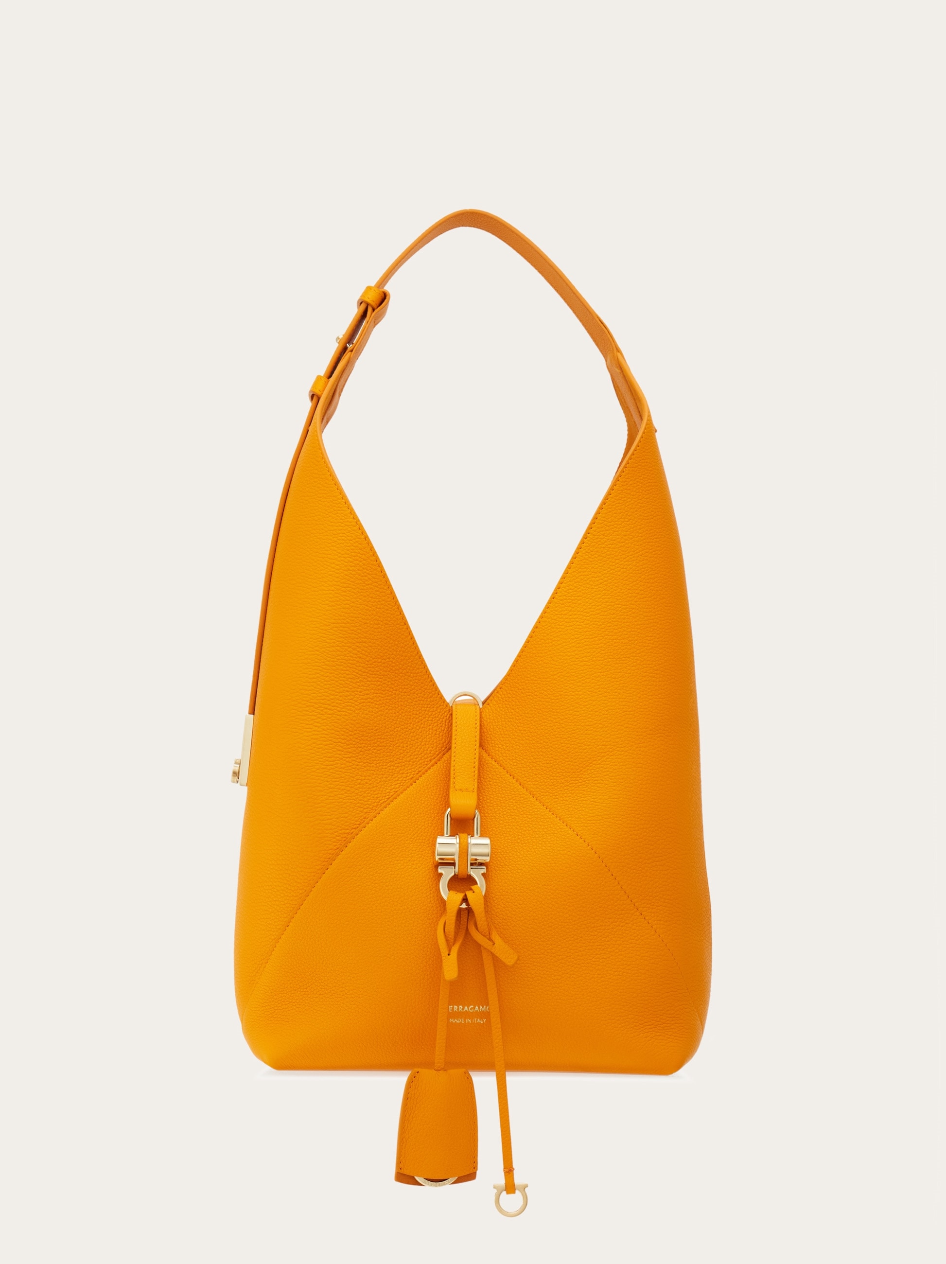 Ferragamo♪SALE♪0769554 V-shaped hobo bag (M) - Women | Ferragamo