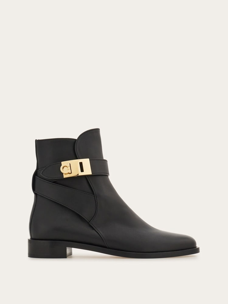 Hug buckle ankle boot Gallery image 1