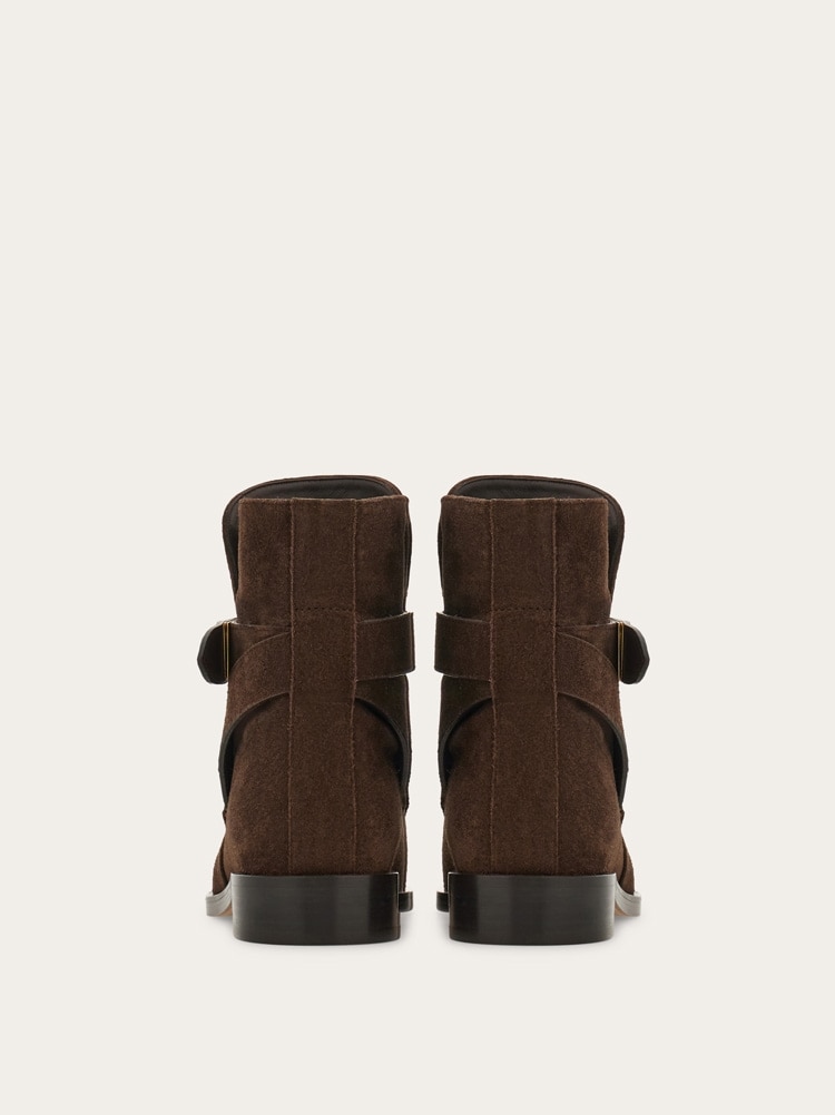 Hug buckle ankle boot Gallery image 5
