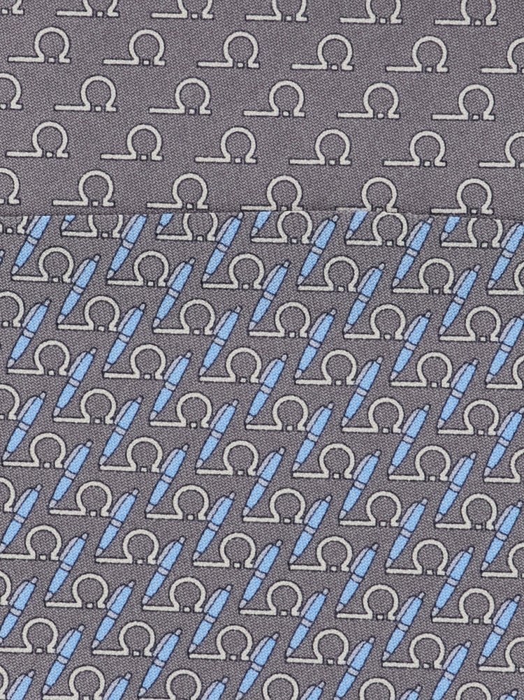 Writer print silk tie Gallery image 2