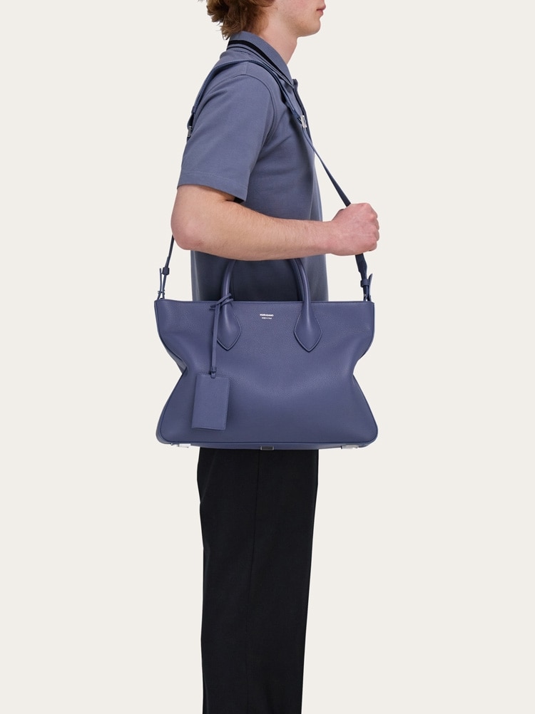 Salvatore Ferragamo トートバッグ 茶 4502625A0012 Salvatore Ferragamo トートバッグ 茶 4502625A0012 (FERRAGAMO