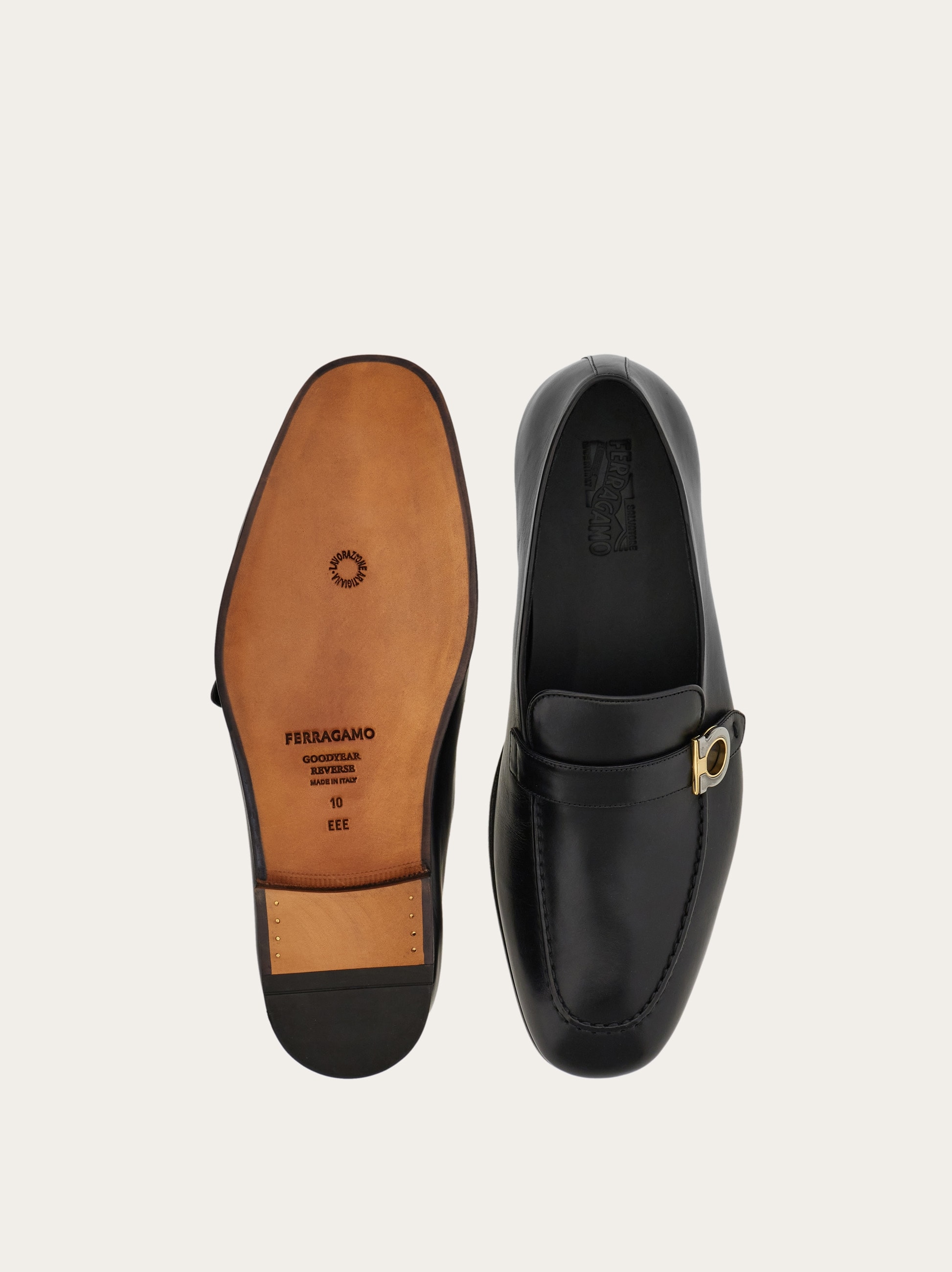 ★Ferragamoローファー Tramezza loafer with Gancini ornament - Men | Ferragamo